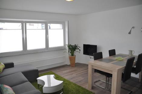 Apartment Zuhause Auf Zeit *